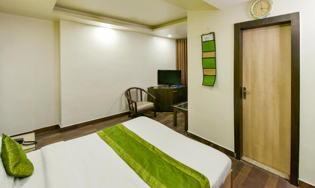 Hotel Kanishka Rāipur Esterno foto