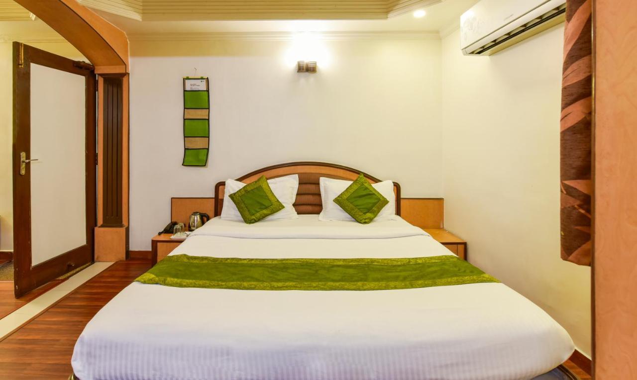 Hotel Kanishka Rāipur Esterno foto