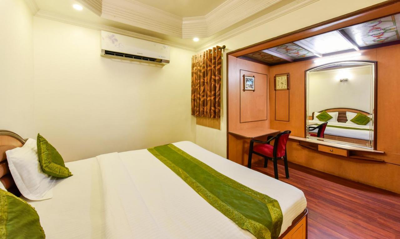 Hotel Kanishka Rāipur Esterno foto
