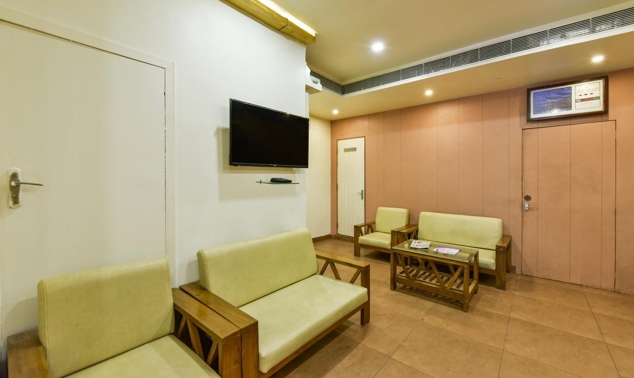 Hotel Kanishka Rāipur Esterno foto